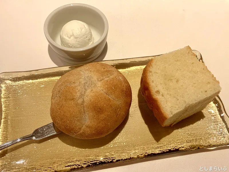 マキャベリ 池袋 ランチのパン