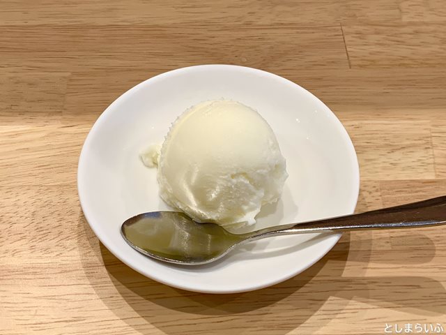 白系スパゲッティ 椎名町 ココナッツアイスクリーム
